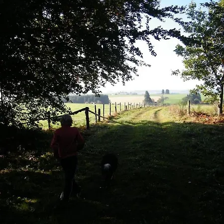 Les 7 Frenes Apartment