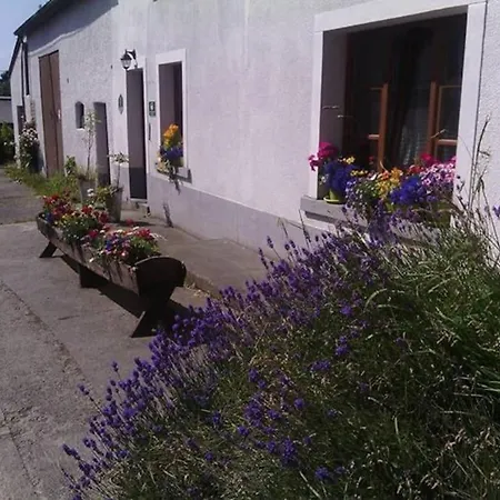 Les 7 Frenes Apartment